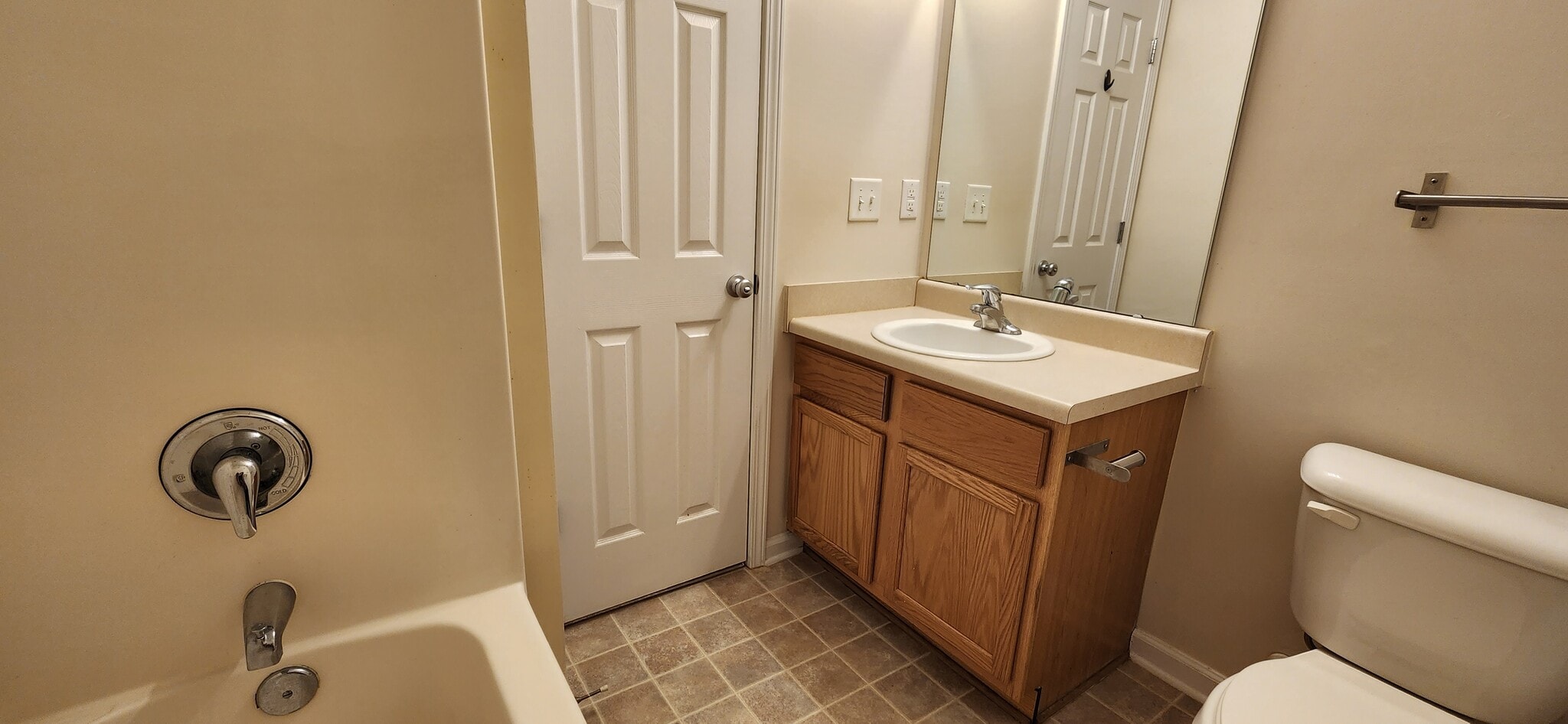 Building Photo - 3635 Warp St