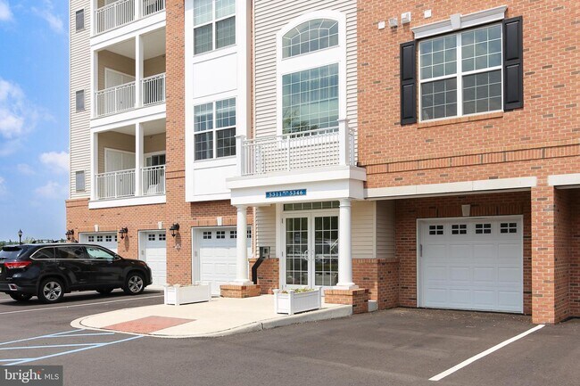 Building Photo - 5322 Palomino Ct