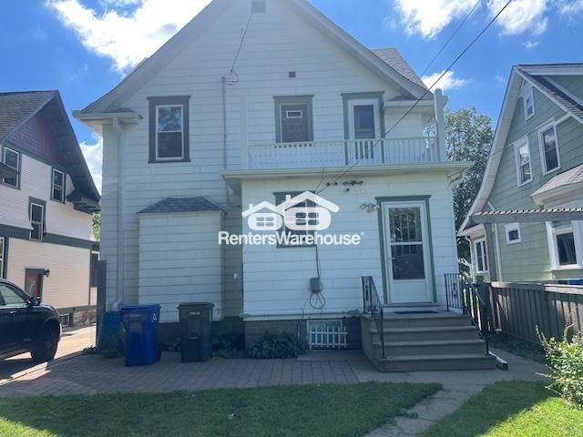 Building Photo - 1307 W Minnehaha Ave