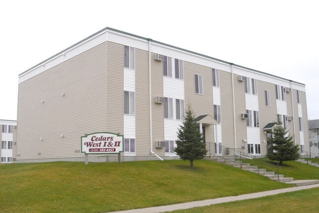 Primary Photo - Cedars West