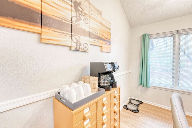 Building Photo - 3204 Cardinal Creek Cir