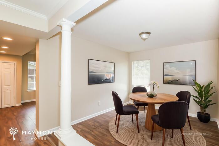 Building Photo - 1684 Regency Pl