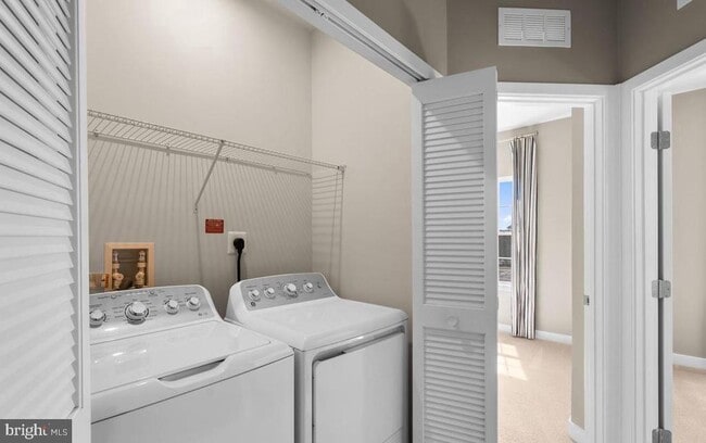 Building Photo - 100 Bethlehem Pl