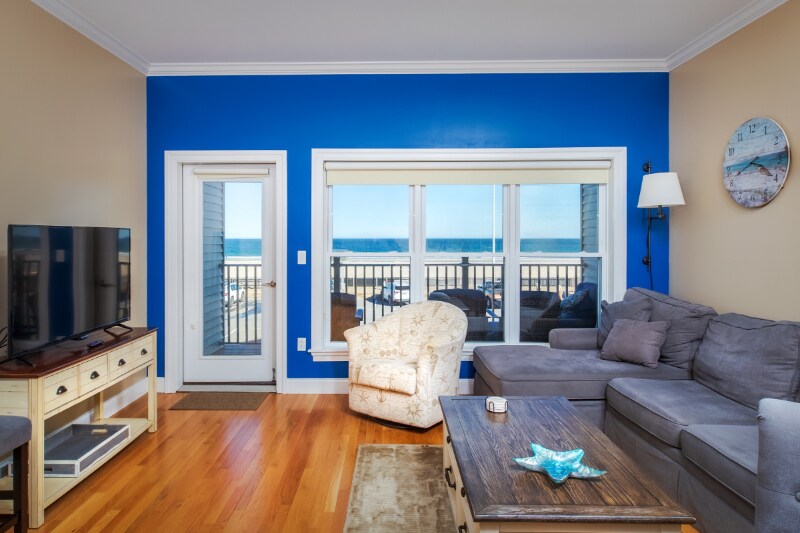 Building Photo - 83 Ocean Blvd