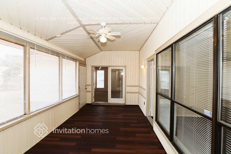 Building Photo - 1337 Colmar Dr