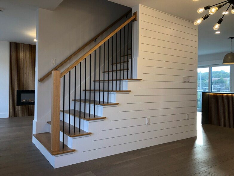 Building Photo - 32 Birch Brook Rd