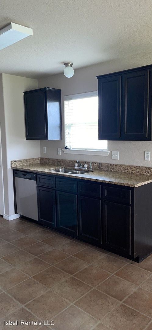 Building Photo - 3 br, 2 bath House - 3000 Montague County ...
