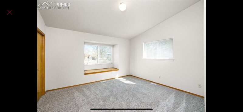 Building Photo - 9544 Waterbury Dr