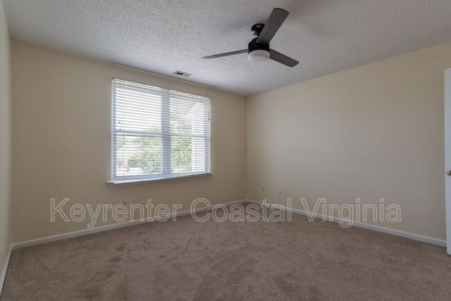 Building Photo - 922 Pocahontas Ct