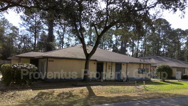 Building Photo - 500 N Crow Rd