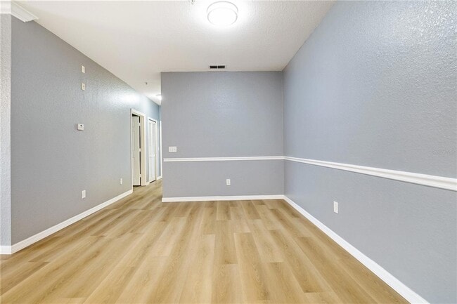 Building Photo - 16573 Enclave Village Dr