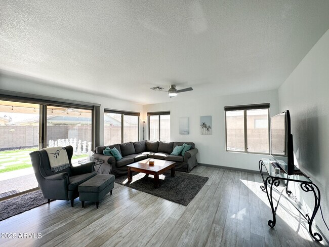 Building Photo - 17311 N Kimberly Way