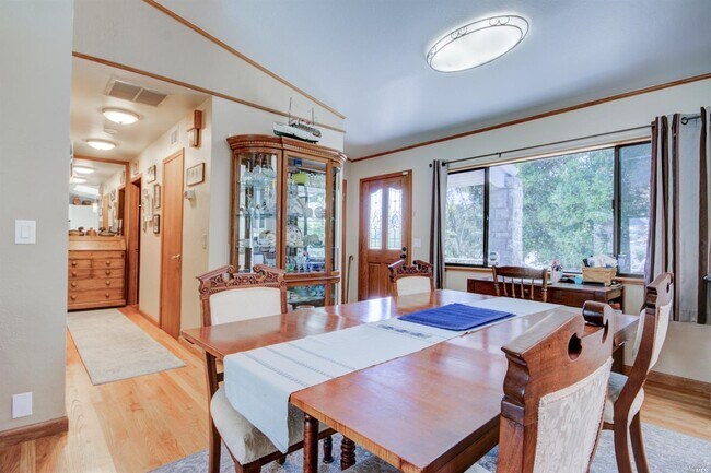 Building Photo - 3340 Terra Linda Dr