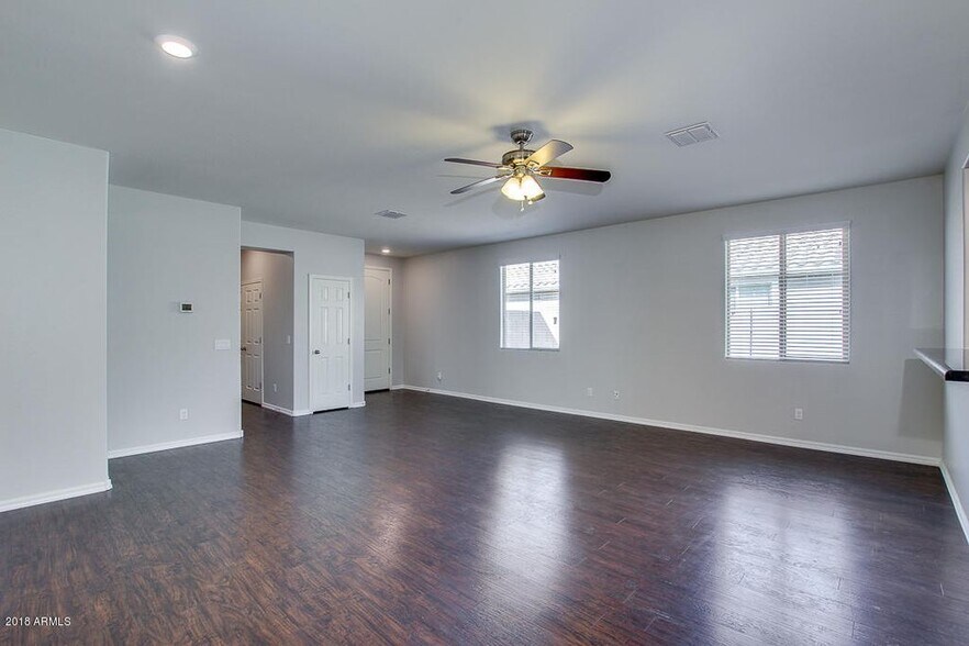 Building Photo - 4865 S Twinleaf Dr