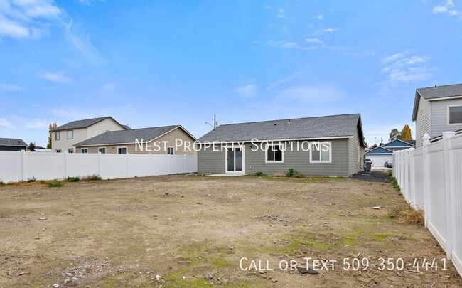 Building Photo - 322 W 6th St