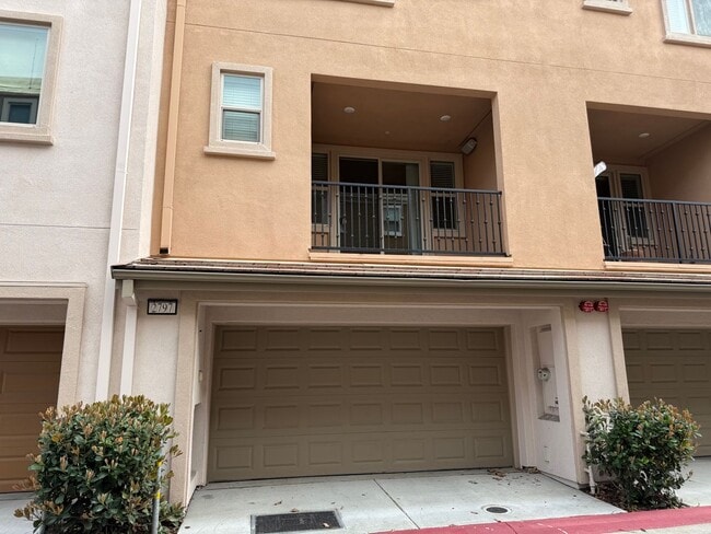 Building Photo - San Jose Comfort, Convenience and Location