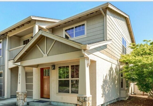 Building Photo - 3110 Alameda St