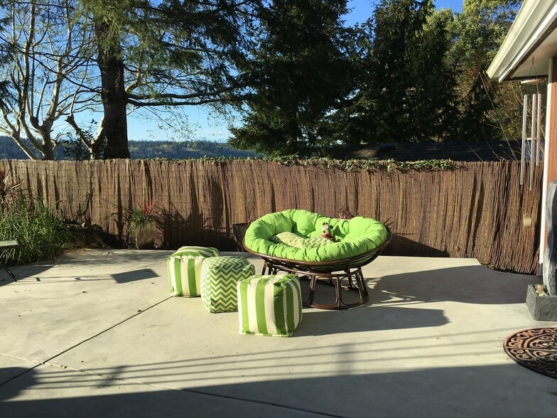 Building Photo - 9621 Steamboat Island Road Northwest