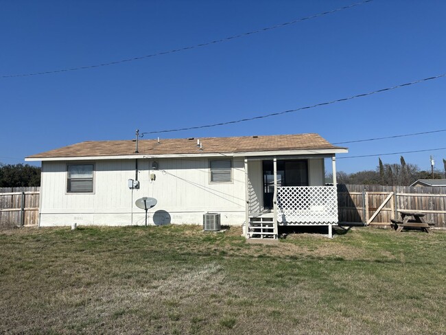 Building Photo - A Fresh Start Awaits in Copperas Cove!