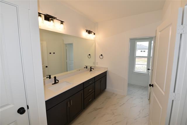 Building Photo - 3860 Keya Dr