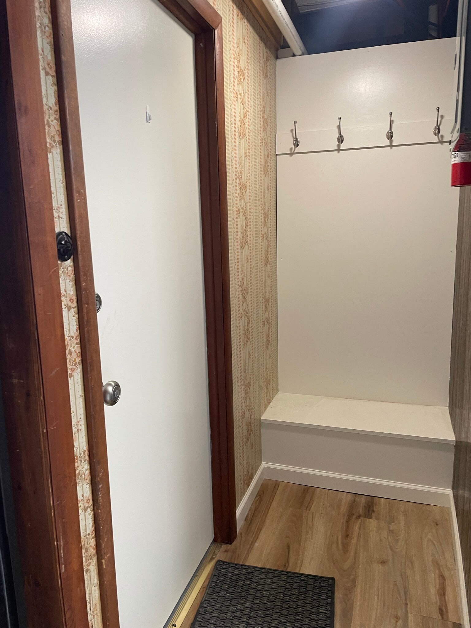 Building Photo - 523 Breckenridge St