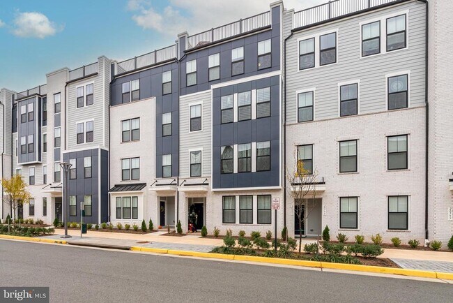 Building Photo - 20803 Wood Quay Dr