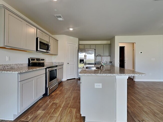 Building Photo - Apply Today! Burnside Farms!! Near USC, I-77