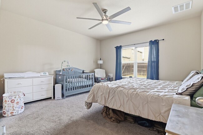 Building Photo - New 3-bed 3-bath home available in Monte Viejo Community! Move in August!