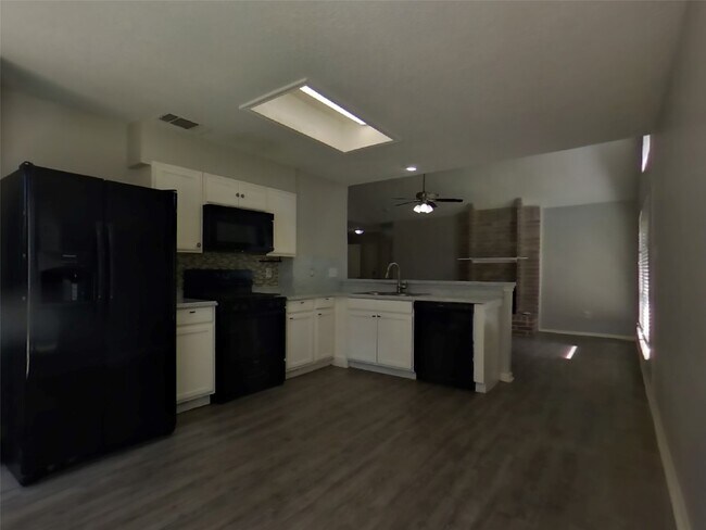 Building Photo - 19631 Coppervine Ln