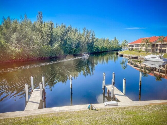 Building Photo - 1355 Rock Dove Ct