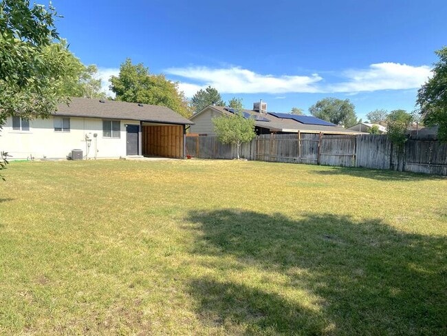 Building Photo - 5542 S 5340 W