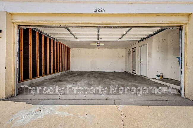 Building Photo - 12224 N 26th St