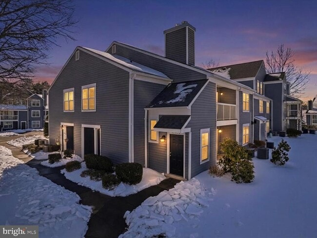 Building Photo - 13650 Orchard Dr