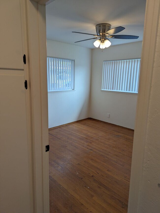 Building Photo - 2 Bed/1 Bath in Lemon Grove