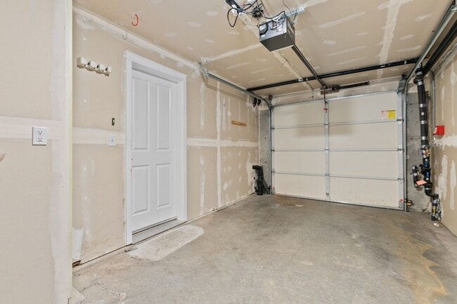 Building Photo - 3bd/3ba Seattle House