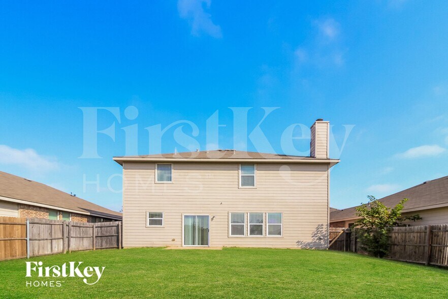 Building Photo - 1636 Grassy View Dr