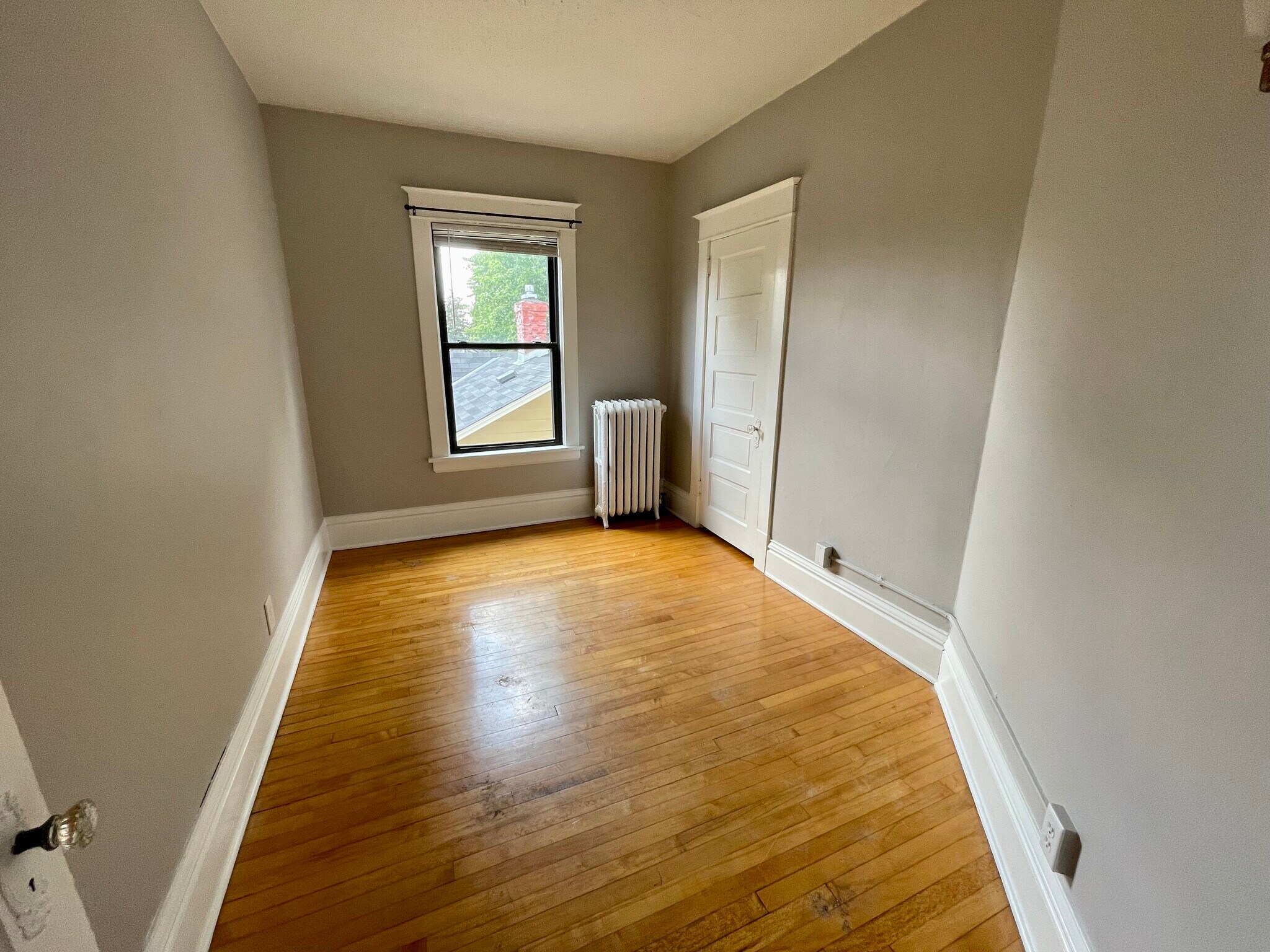 Building Photo - 1528 Iglehart AVe