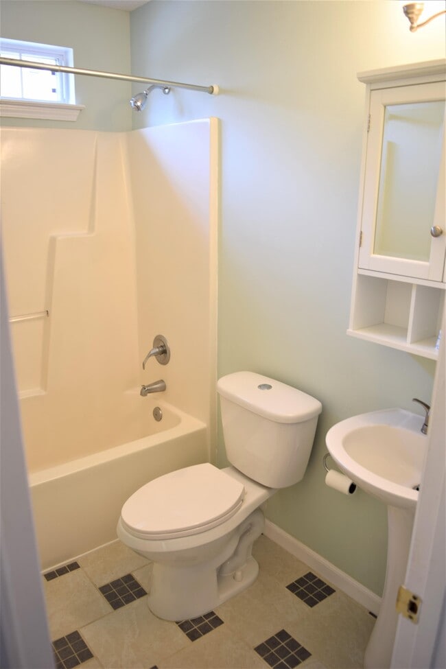 Building Photo - 10120 Sparkling Brook Ct