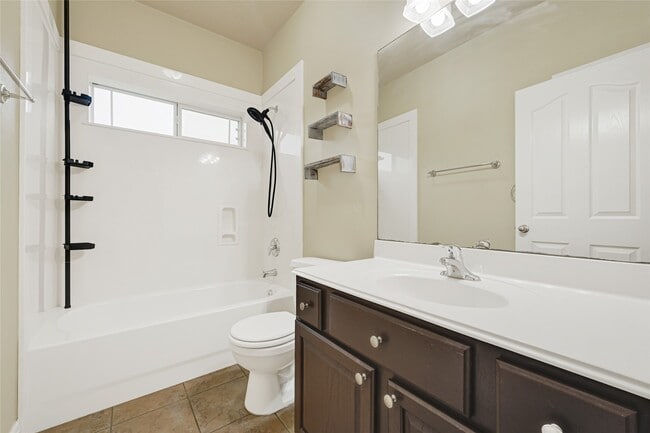 Building Photo - 14007 Tobago Ct