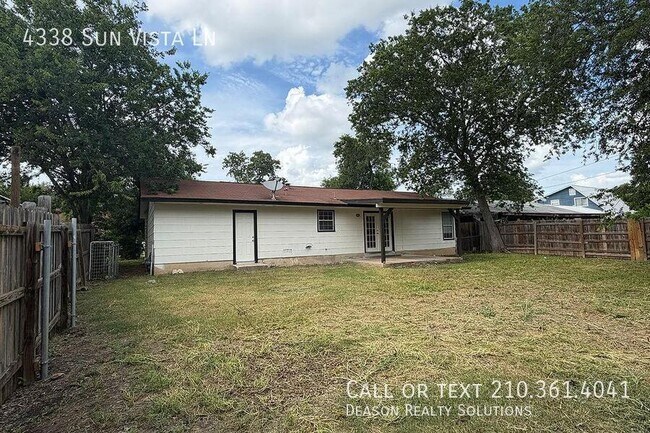 Building Photo - 4338 Sun Vista Ln