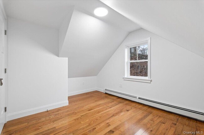 Building Photo - 66 Secor Rd