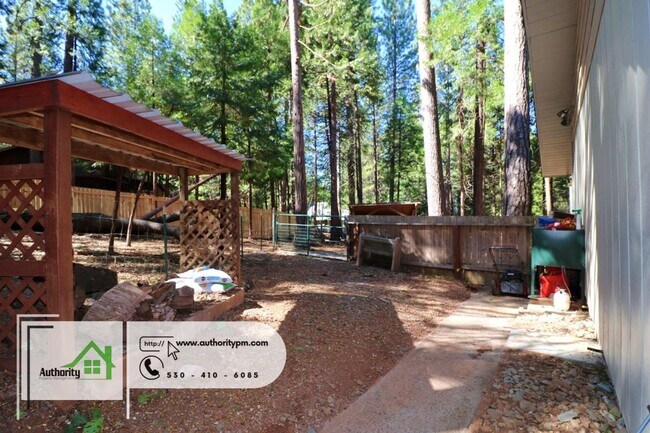 Building Photo - 30593 Sleepy Hollow Dr. Shingletown, Wood ...