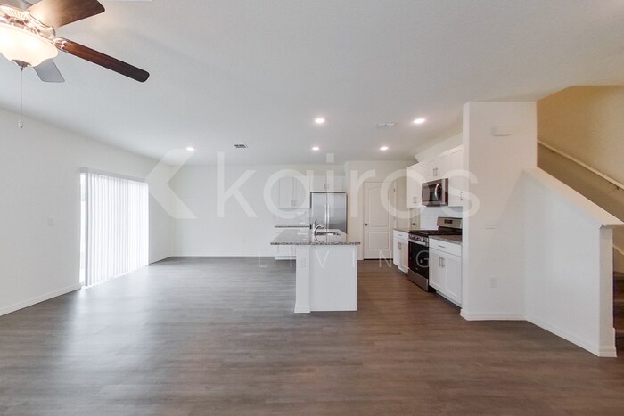 Building Photo - 32049 Katelin Cir