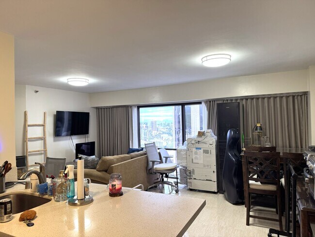 Building Photo - Executive Centre