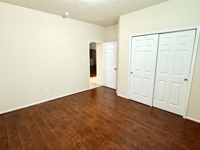 Building Photo - 26722 Mandrake Falls Ct