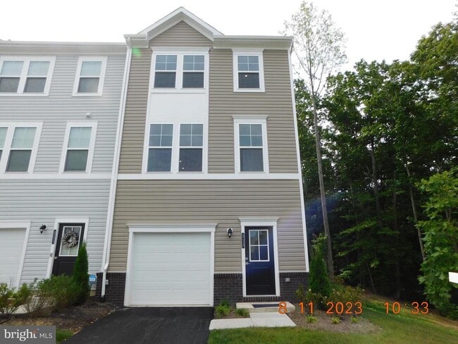 Primary Photo - 313 Huff Dr