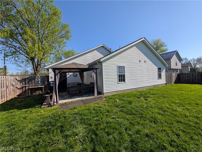 Building Photo - 9552 Cloverleaf Rd