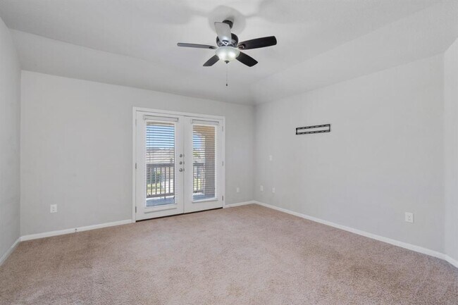 Building Photo - 105 Checkerspot Ct