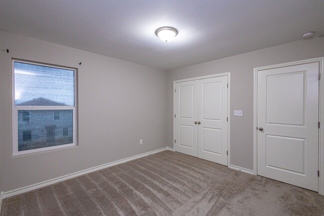 Building Photo - 2203 Durazno Ct