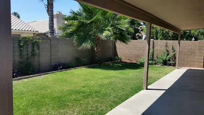 Building Photo - 3-bedroom at Val Vista & Guadalupe in Gilbert